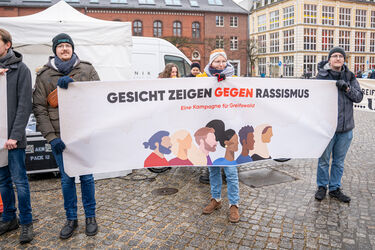 Impressionen von der Veranstaltung „Gesicht zeigen gegen Rassismus“ – Eine Kampagne für Greifswald