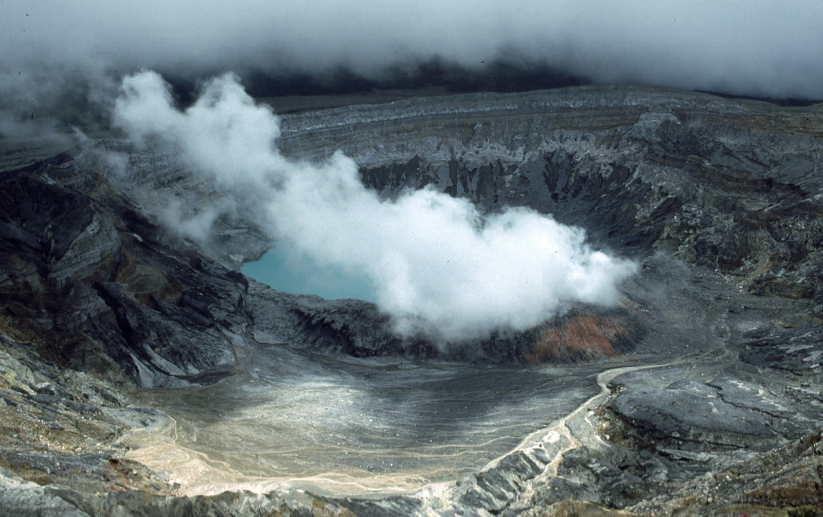 Der Poás ist einer der Vulkane Costa Ricas. Foto: Martin Meschede