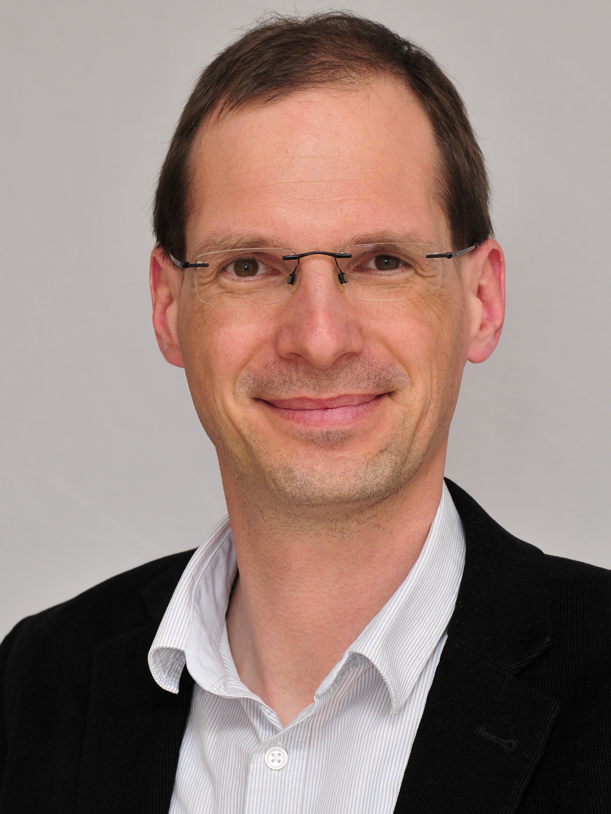 Portrait of Prof. Dr. Nils-Olaf Hübner, photo: ©private