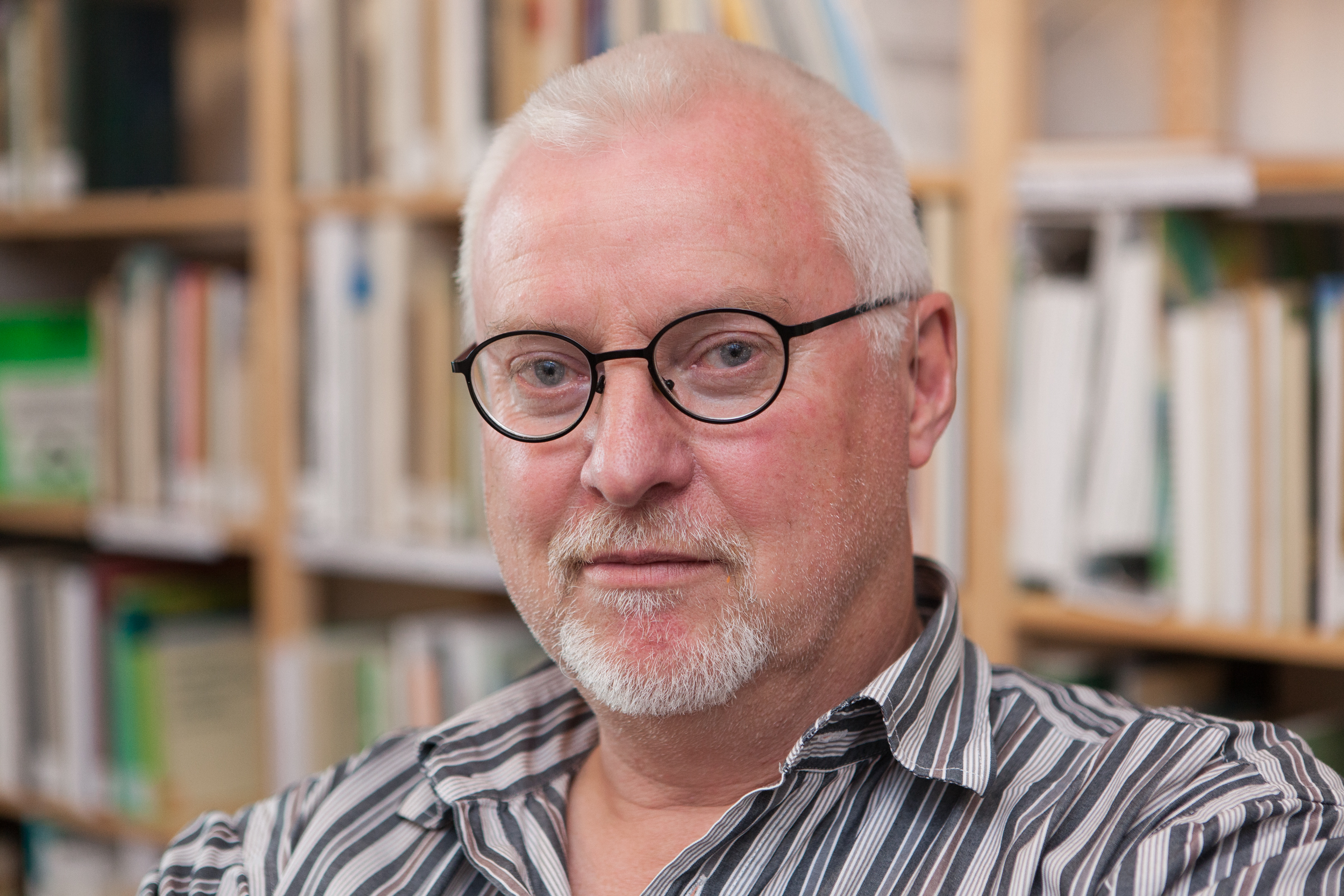 Portrait Prof. Dr. Dr. h.c. Hans Joosten - Photo: Tobias Dahms
