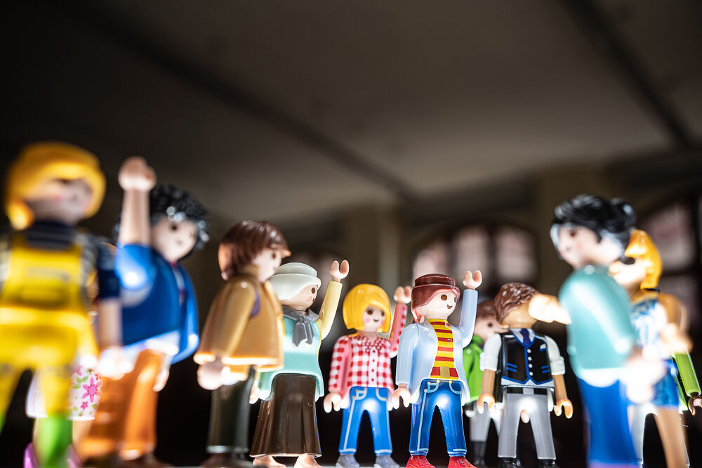 Symbolbild Demokratie, Playmobil inszeniert einen Wahlprozess. © Jannik Zoubek