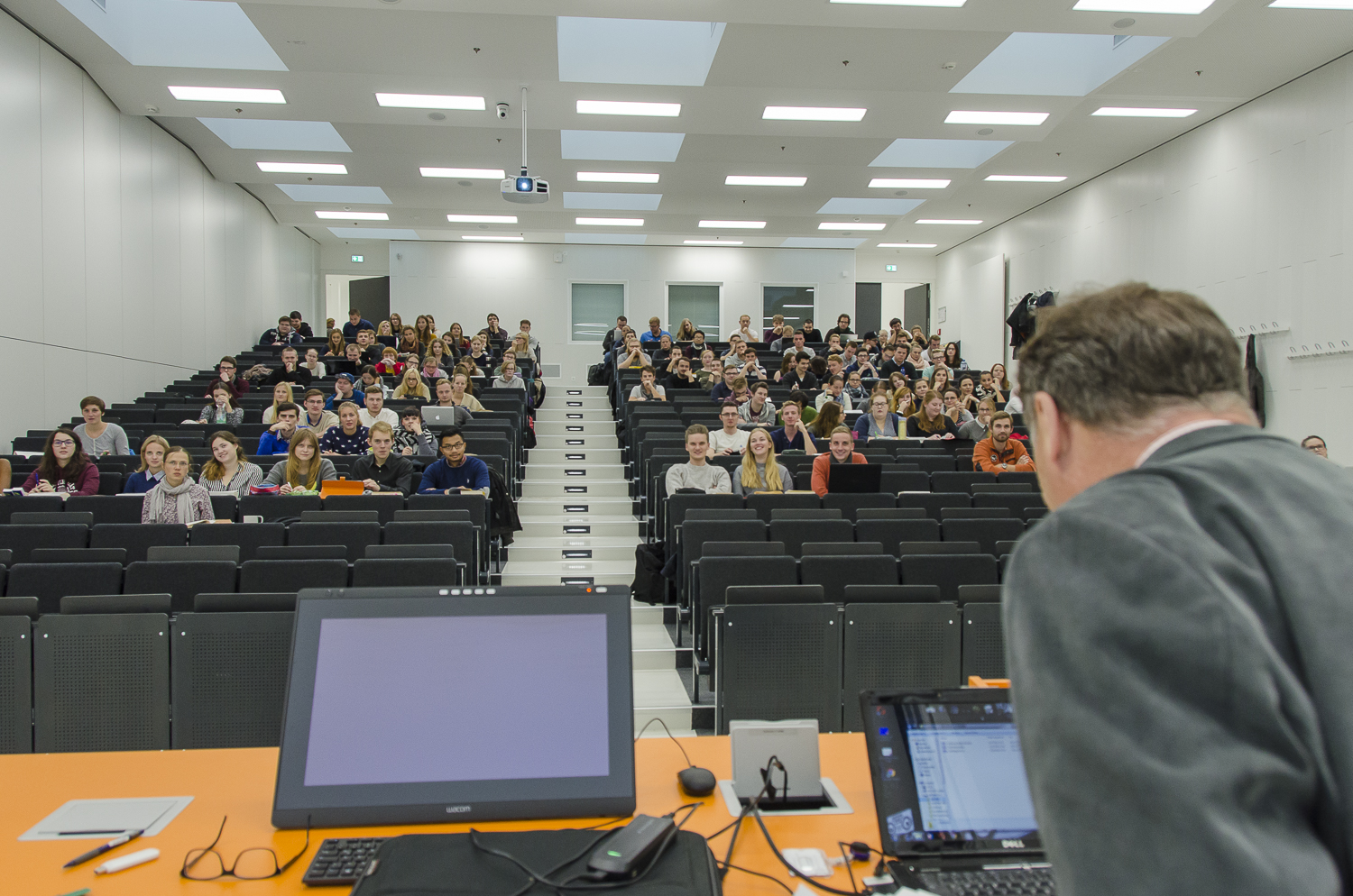 Vorlesung in einem der neuen Hörsäle