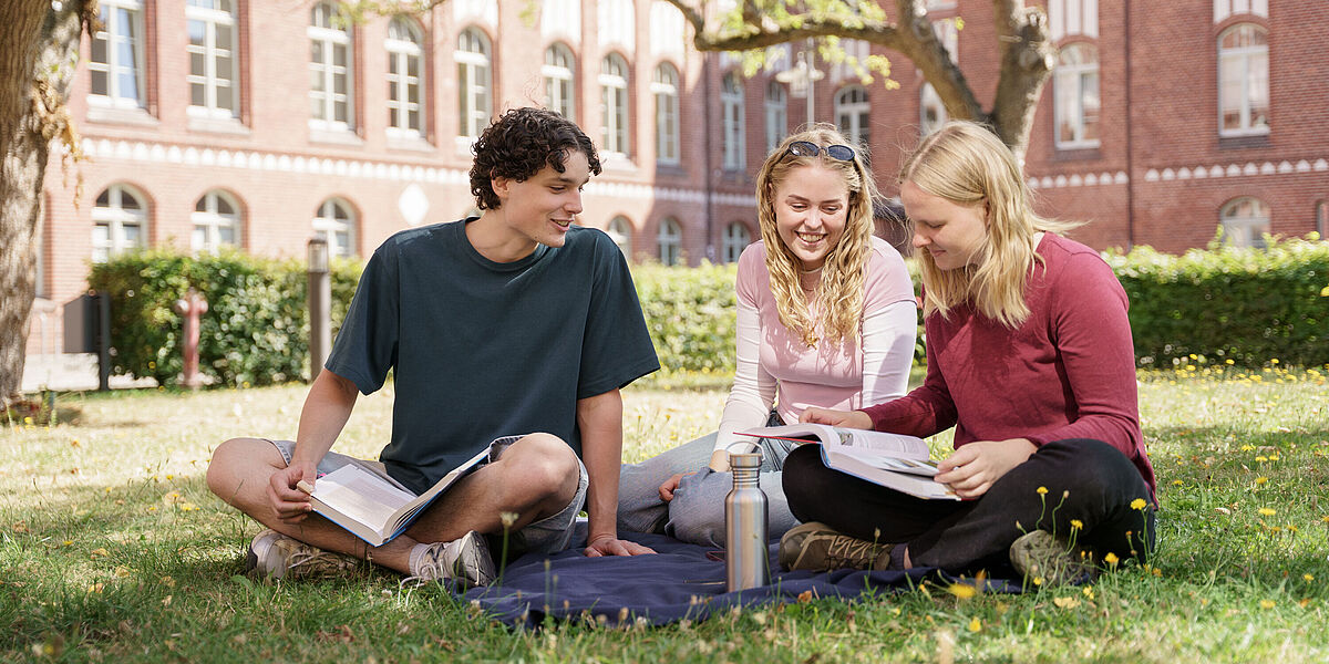 Symbolbilder Studierendenmarketing Symbolbilder Studierendenmarketing