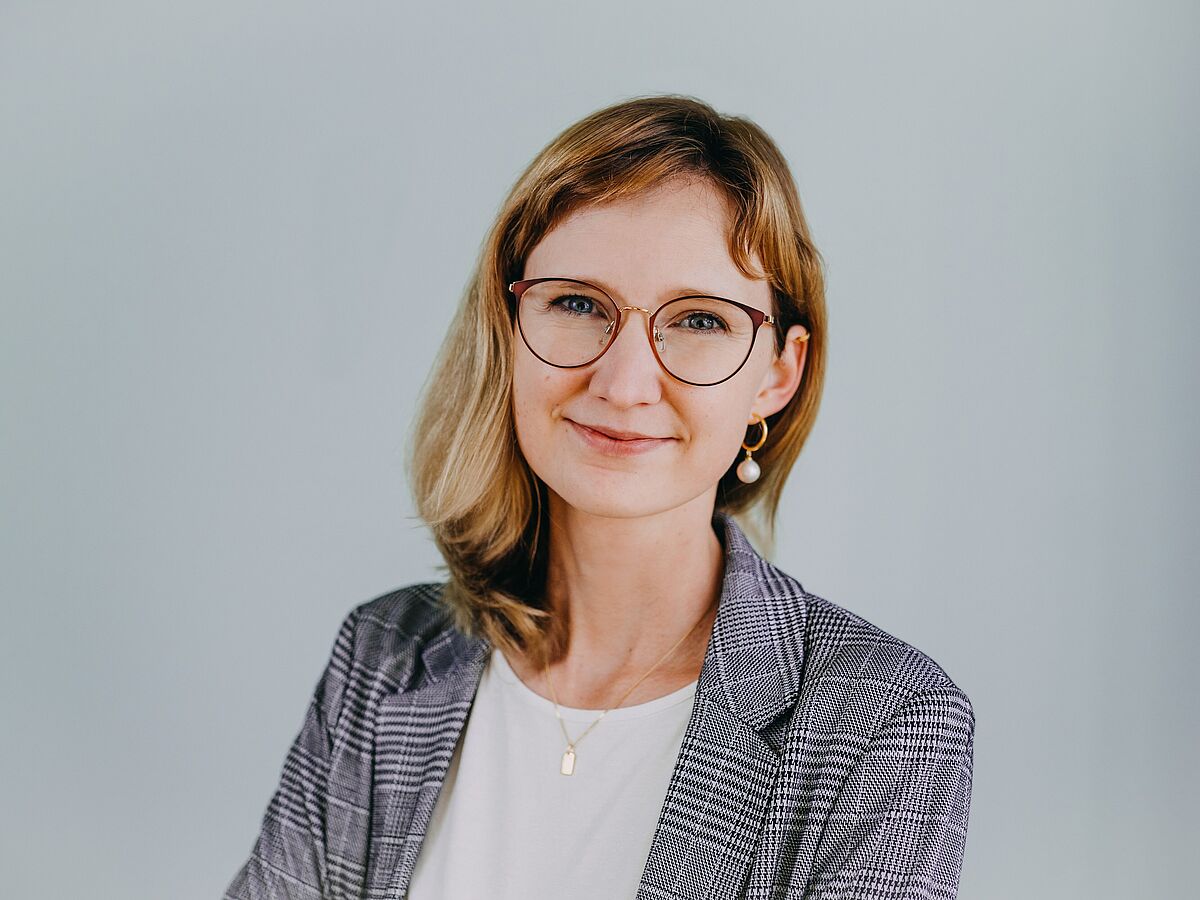 Porträt Dr. Linda Schönborn