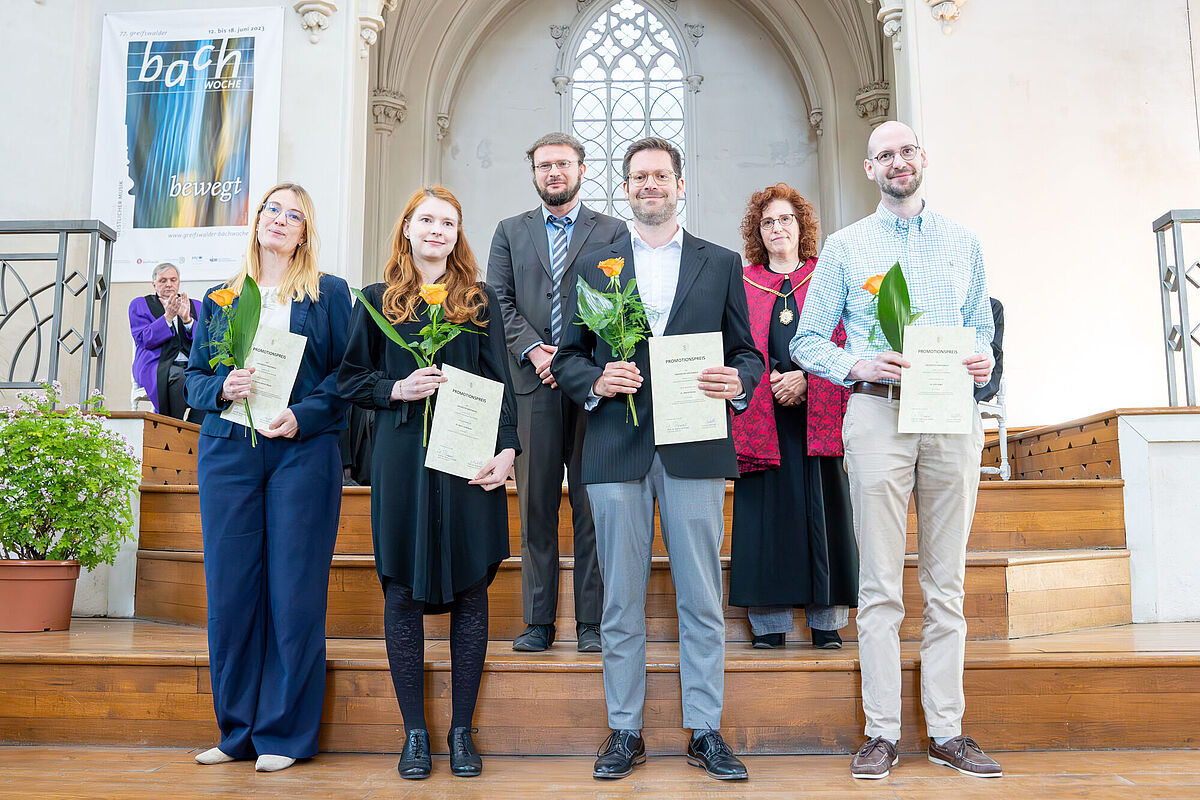 Übergabe der Promotionspreise durch den Verein der Förderer der Universität. 