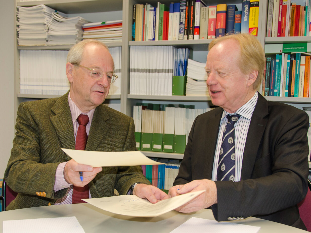 Unterzeichnung Kooperationsvertrag