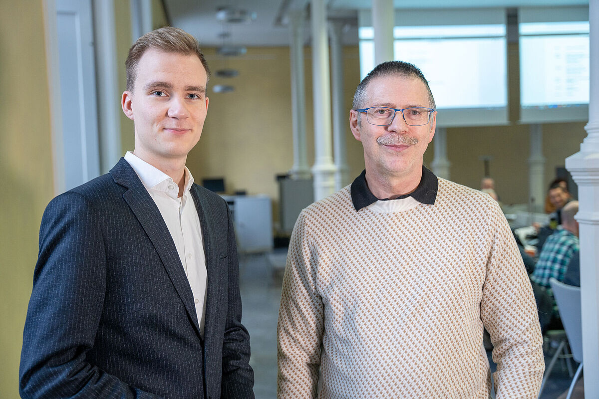 Prorektorenwahl 2024: Lukas Voigt (l.) und Prof. Dr. Ralf Schneider (r.)