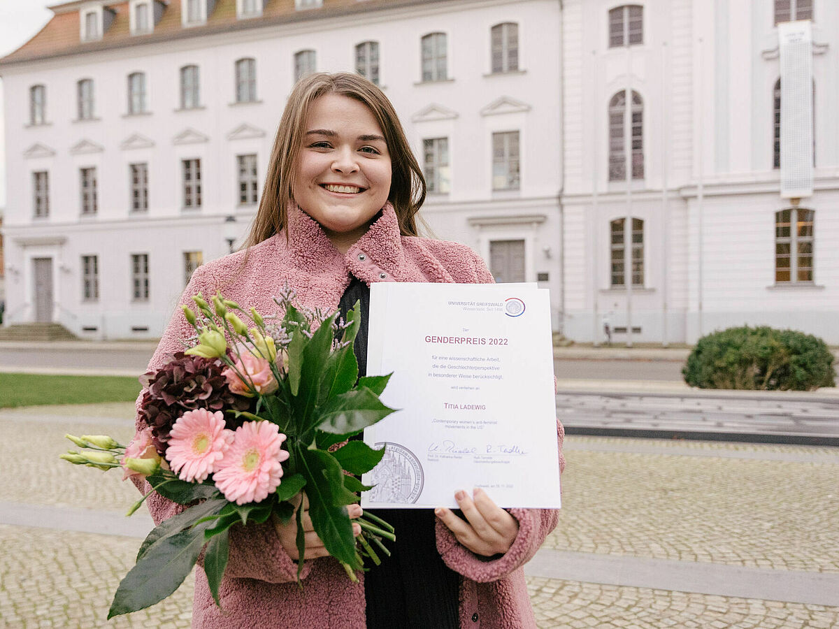 Porträt Titia Ladewig, © Laura Schirrmeister, 2022