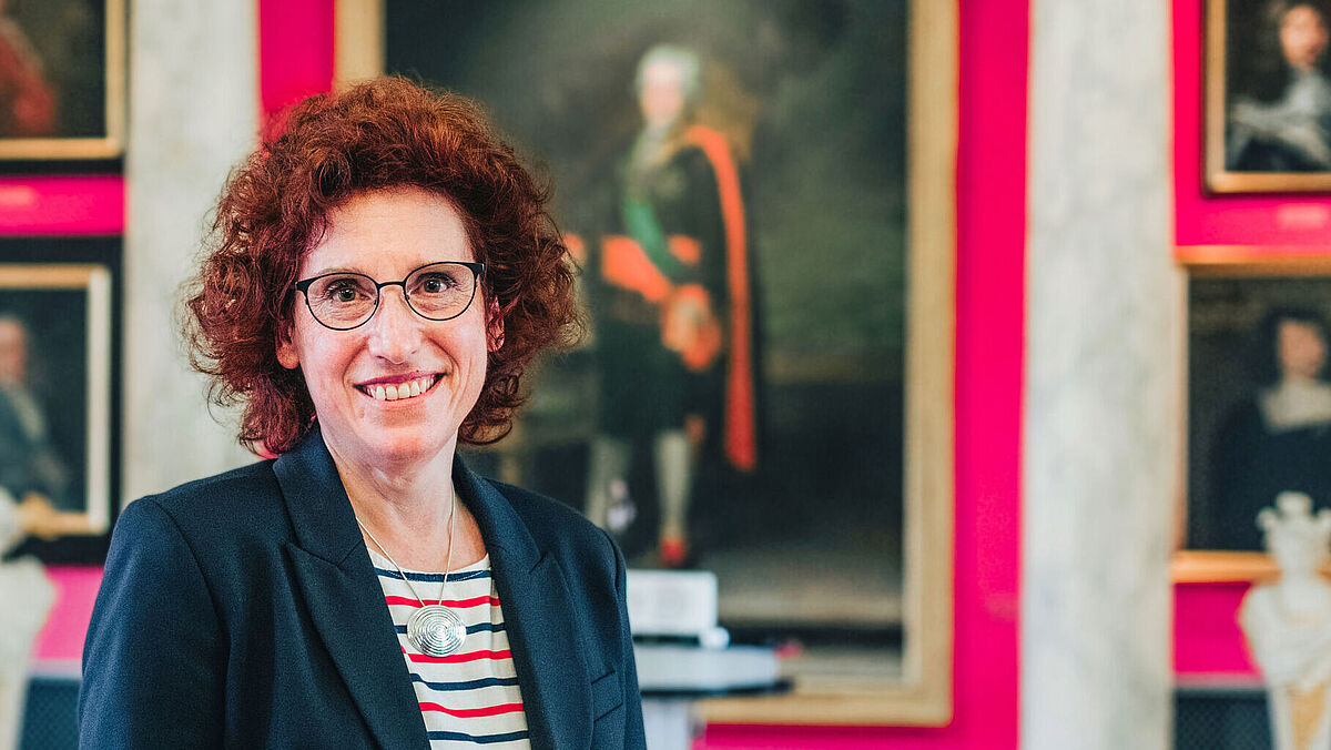 Prof. Dr. Katharina Riedel ©Wally Pruß, 2021 Prof. Dr. Katharina Riedel ©Wally Pruß, 2021
