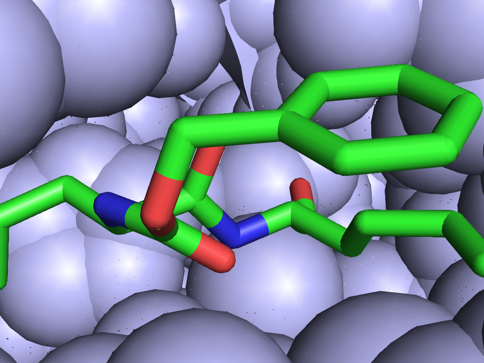 Molekülstruktur des aktiven Zentrums der Main Protease von SARS-CoV-2 (hellblau) mit gebundenem Inhibitor Calpeptin. Der Sauerstoff ist rot, Stickstoff blau und Kohlenstoff grün dargestellt. Protein Data Bank code 7AKU. ©Winfried-Hinrichs, 2021