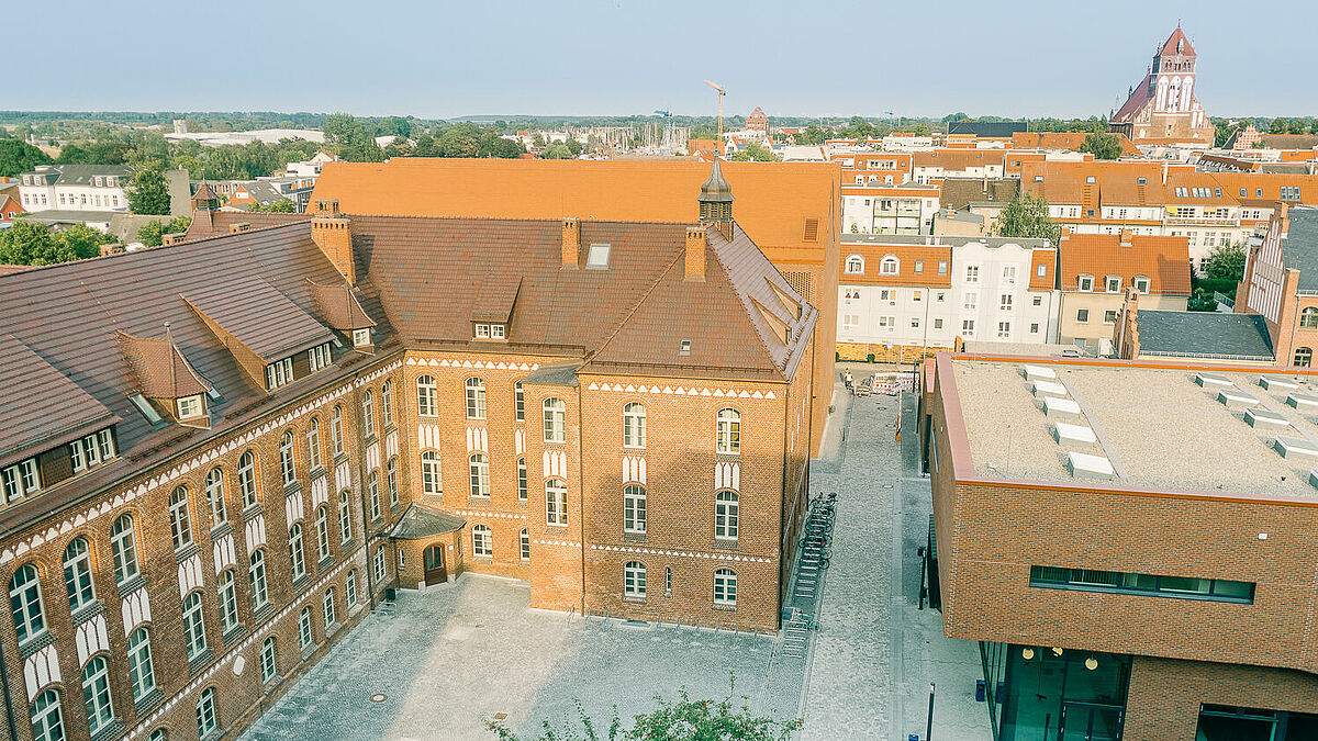 Building Lohmeyerplatz - Photo: Magnus Schult