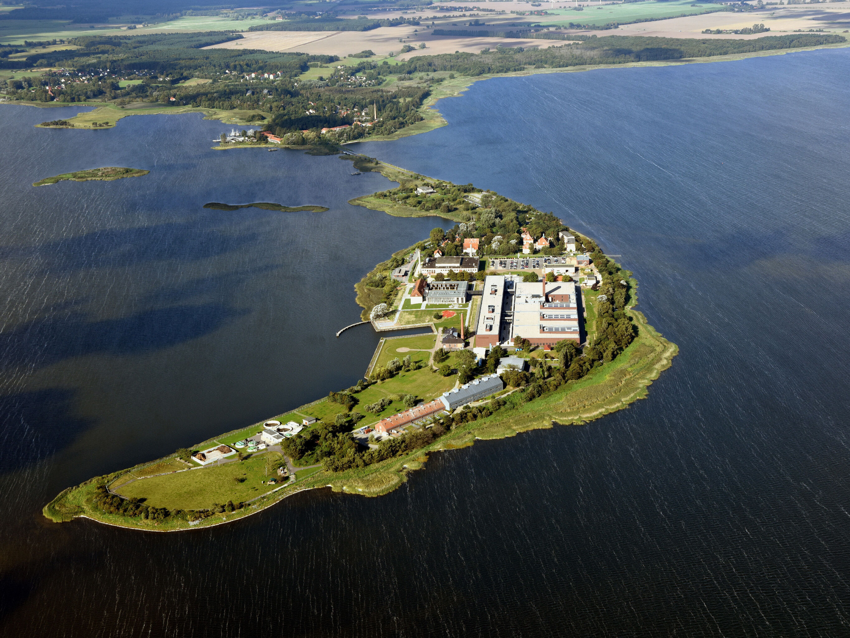 Das Friedrich-Loeffler-Institut auf der Insel Riems, ©FLI