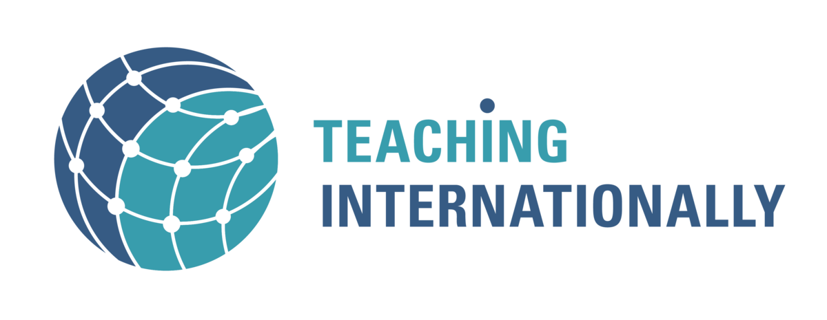Logo Teaching Internationally Das Logo von Teaching Internationally in verschiedenen Blautönen