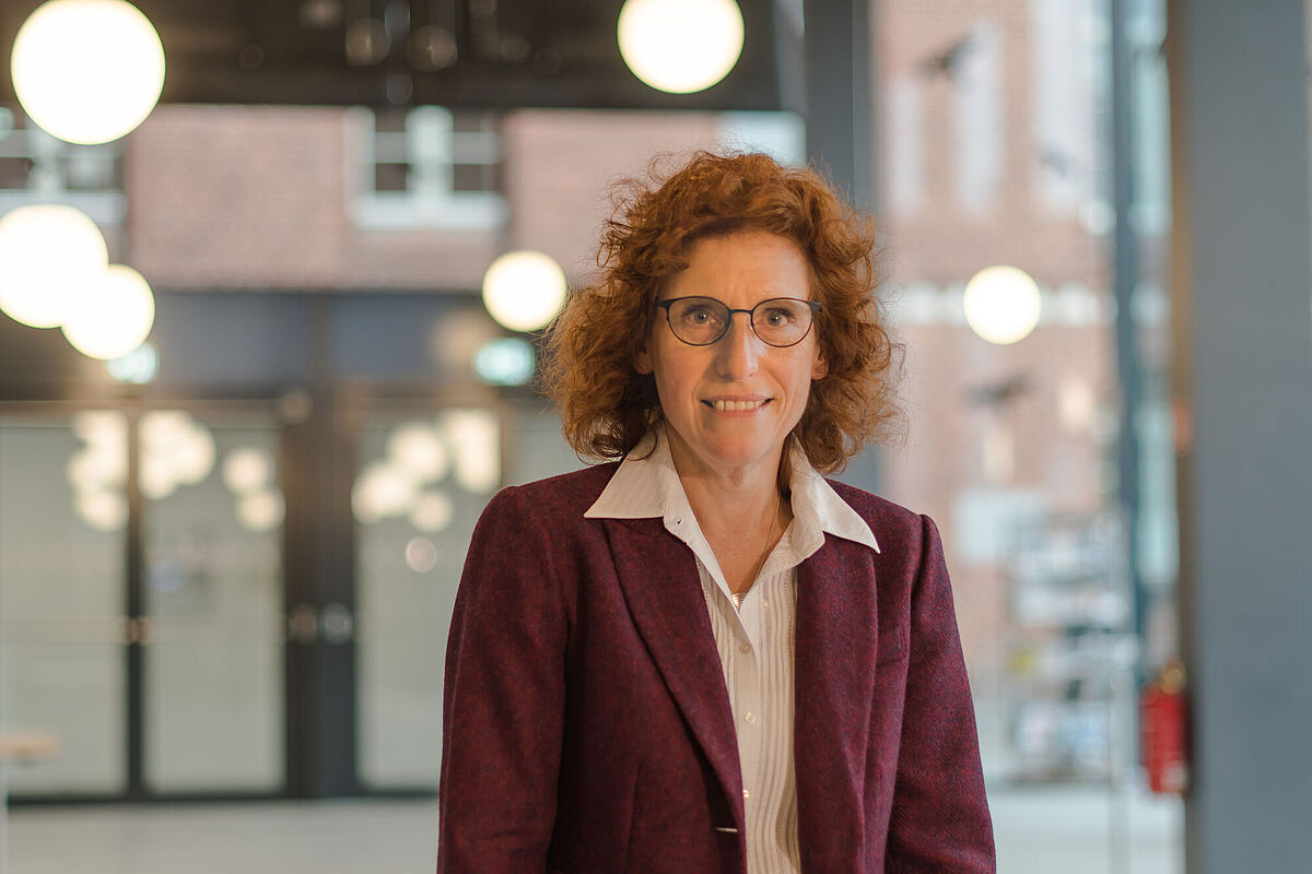 Portrait of Prof. Dr. Katharina Riedel, ©Laura_Schirrmeister