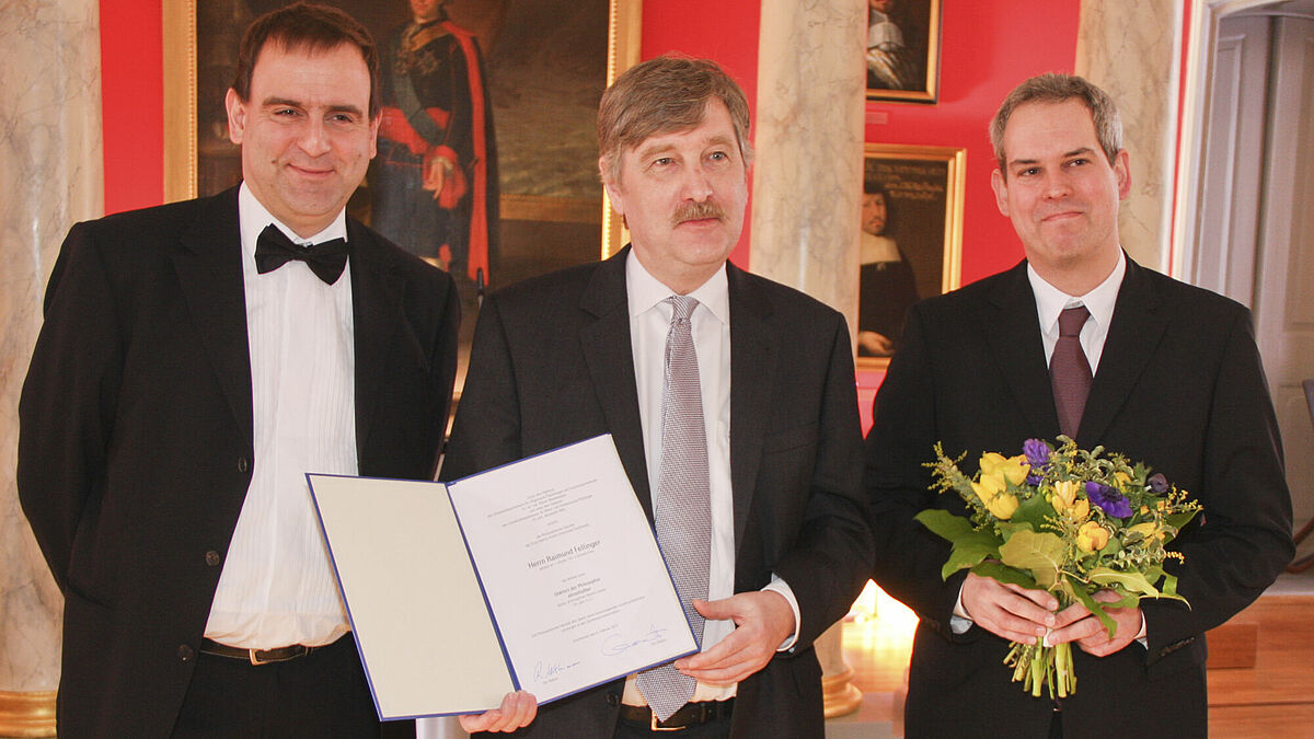 Awarding the honorary doctorate, photo: Hans-Werner Hausmann 