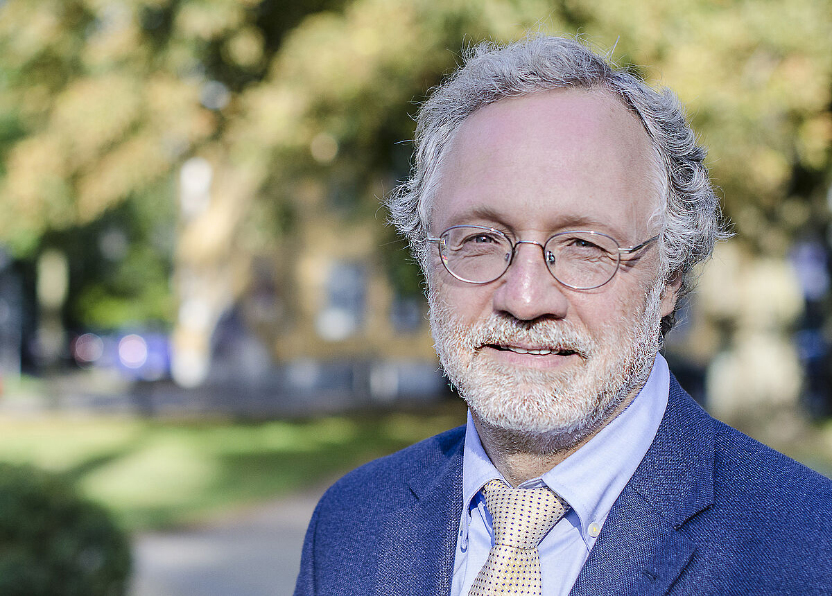 Porträt Prof. Dr. Claus Dieter Classen 