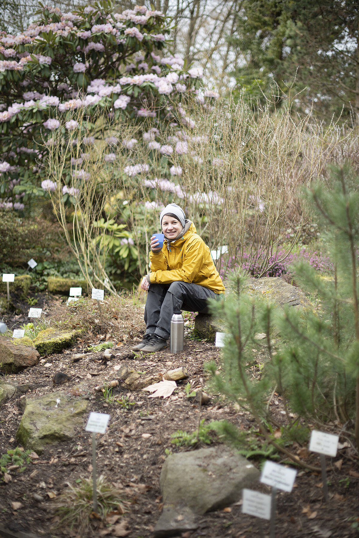 Prof. Dr. Gesche Blume-Werry im Aboretum Greifswald