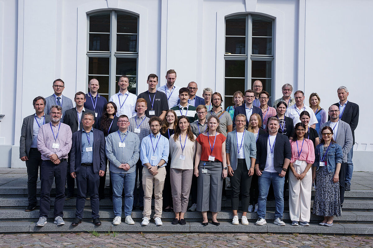 Teilnehmende des offiziellen PIRATE-Projektauftakts an der Universität Greifswald (Gruppenbild).